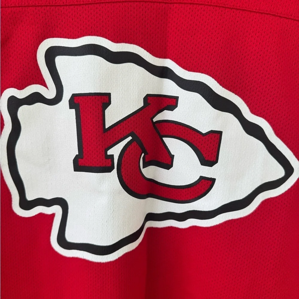 KC Chiefs shirt